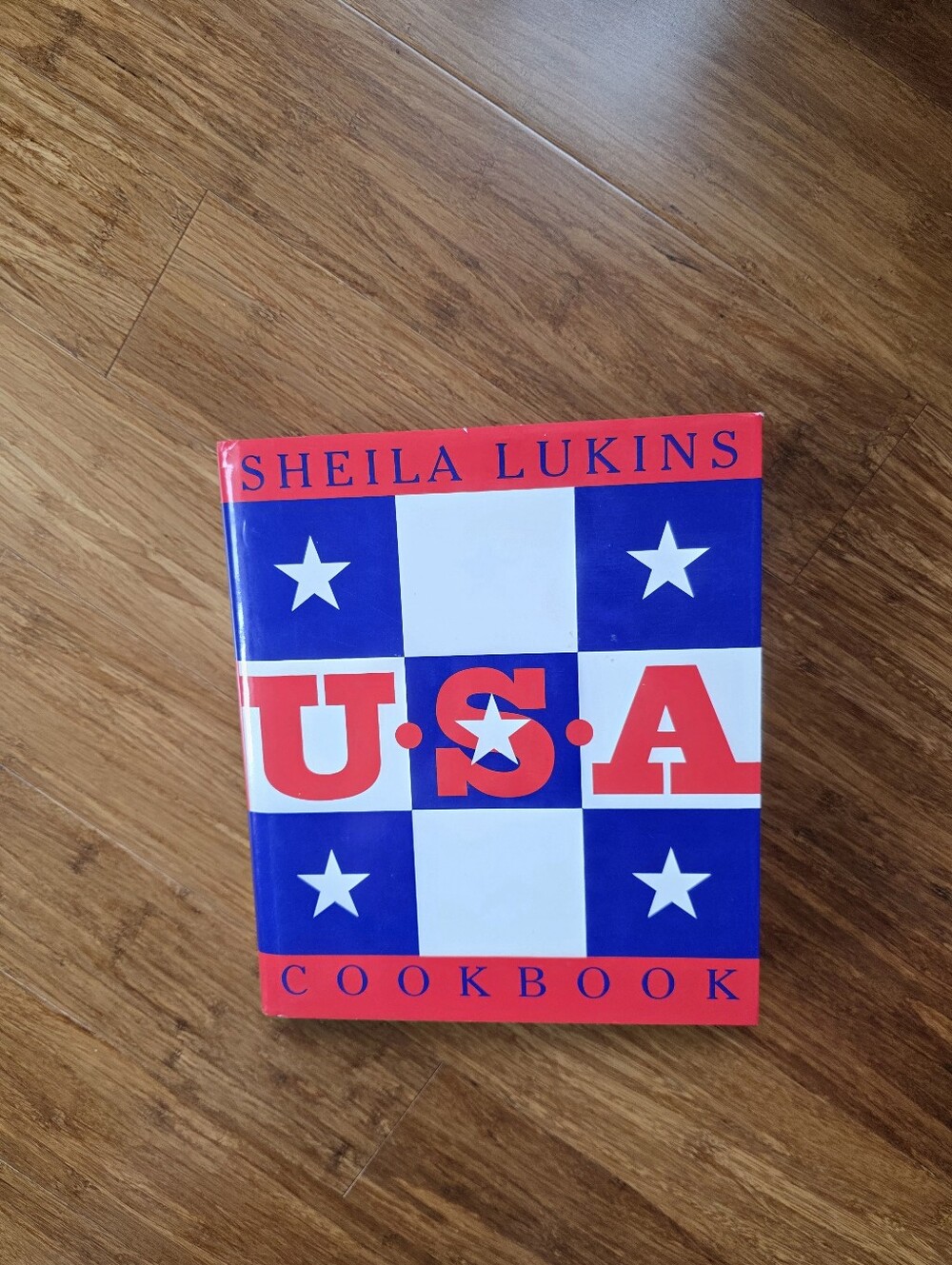USA SHEILA LUKINS COOKBOOK, NEW